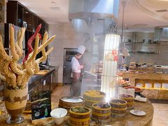 -皇朝万鑫自助餐厅