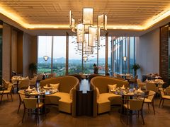 包厢-彩丰楼中餐厅(杭州奥克斯中心皇冠假日酒店)