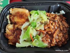 秘汁鸡排拼台式卤肉盖饭-和合谷(新辰里亚运村店)