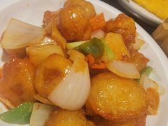 海鲜菠萝咕咾肉-老广酒楼(樱花店)