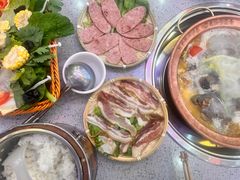 -阿婆情腊排骨火锅(金虹路店)