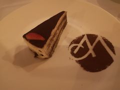 -WOLFGANG PUCK KITCHEN & BAR(迪士尼小镇店)
