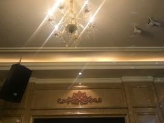 -自由港量贩KTV(西苑路店)