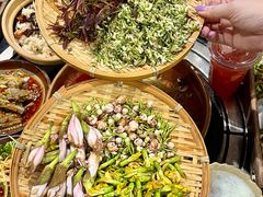 -阿山卓·野生菌火锅·纳西火塘烤肉