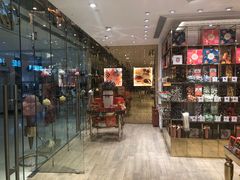 -VENCHI 闻绮(北京国贸商城店)