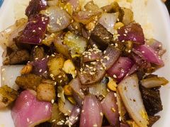锅巴牦牛肉-小厨子私房菜·云南美食店