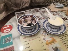 -广信牛奶甜品世家(台东店)