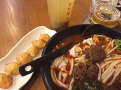 -鑫花溪牛肉米粉(凤凰街创始总店)