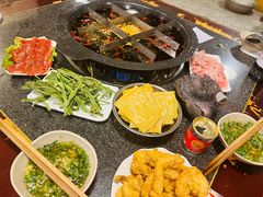 -邓莽子老火锅(中兴路总店)