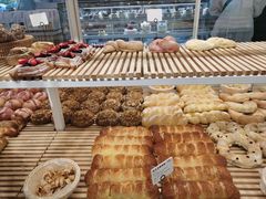 -焙丽拾光(麦凯乐直营店)