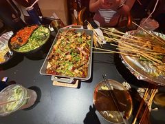 -何师烧烤Pro ·江湖川菜·小龙虾·精酿(太古里旗舰店)