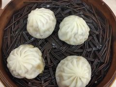 藤椒鸡汤包-老盛昌(梅陇店)