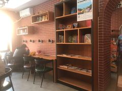 -新华书店(永安路店)