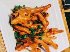 -周小明火锅(黑金冠社区店)