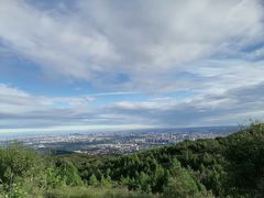 -鬼笑石后山停车场