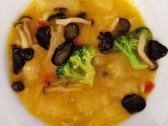 三鲜扒蹄筋-江南村酒家