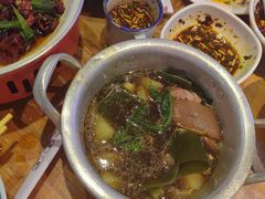 -怪噜范·老贵阳街头名小吃(鸿通城店)