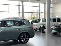 -天津波士信达奔驰4S店(卫津南路店)