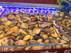 -四囍码头海鲜烧烤自助火锅(外滩南京东路悦荟广场店)