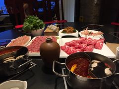 -小天鹅火锅·一线江景洪鼎旗舰店(洪崖洞店)