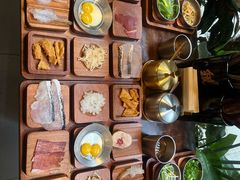 -银米·云南传统过桥米线(双廊黑金冠店)