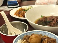 -尊品原汁牛肉面