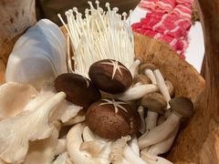 -捞王锅物料理(上海世茂广场店)