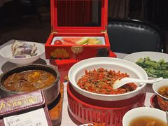-千百味红餐厅·江西菜(绿地双子塔店)