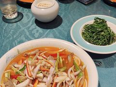 -乡村馕坑肉·烧烤·新疆菜·本地人更爱吃(阿勒泰首店)