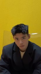 -一家只做男发烫染的店
