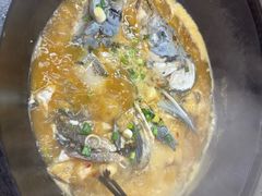 特色铁锅鱼-老农民柴火灶鲜鱼馆