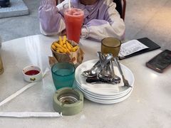 -菲滋意式餐厅(富阳东方茂店)