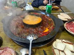 -黄潇洒老火锅(九眼桥宏济巷店)