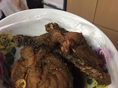 -梅记大块头爆鱼店(乍浦路店)