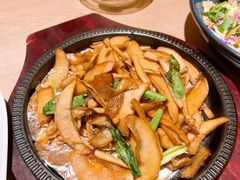 -耶里夏丽·新疆菜(田林东路店)