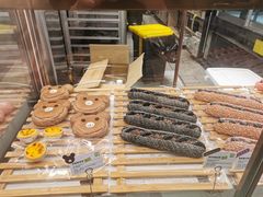 -奈雪的茶(亨特国际广场店)