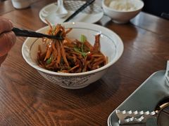 -湘力力小院·鱼汤泡饭(枫林路店)