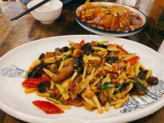 泡椒仔姜鲜牛肝-伊兰麒兰馨园·川菜·清真馆(339电视塔店)