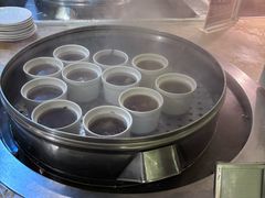-大中华希尔顿酒店-念自助餐·嗨啤·小龙虾