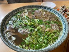 牛肉罩饼-清真·白家牛肉罩火烧老店(育才街店)