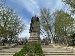 -玲珑塔公园
