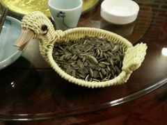 -东口码头·烧鸽子·鱼头泡饼·地方菜(金鹰悦城店)