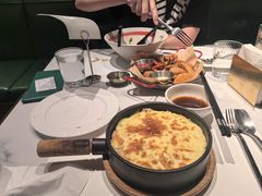 -静香HOUSE·全时段融合餐厅(七星欢乐颂店)