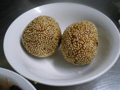 -芳婆糕团店(王府大街店)