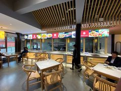 大堂-龙抄手(文殊坊店)