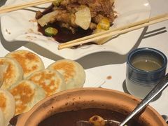 -八府香鸭·啫啫煲(华山路店)