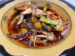 -休记光头香辣蟹干锅店(衣冠庙店)