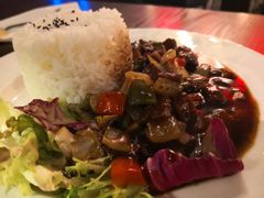 黑椒牛肉粒饭-疯克大象美式烤肉餐厅