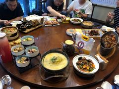 -唐山宴百姓府邸院落中餐