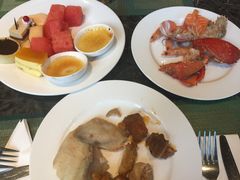 -浦东绿地铂骊酒店-POYA西餐厅(绿地东海岸国际广场店)